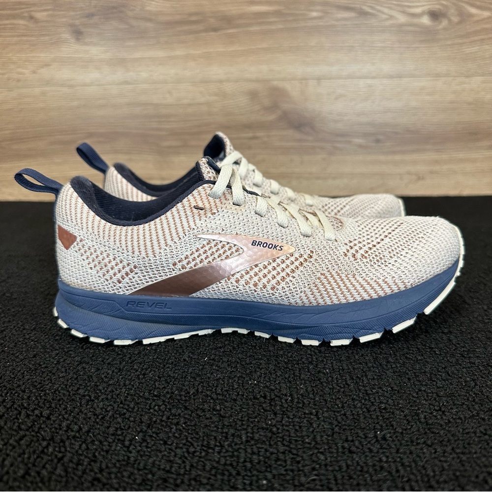 Brooks Revel 5 Womens 7.5 Medium B Copper & Navy Running Shoes Athletic Sneakers